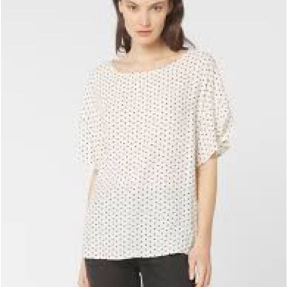 Splendid ivory Flutter Sleeve Blouse Relaxed Fit size medium - Picture 4 of 8